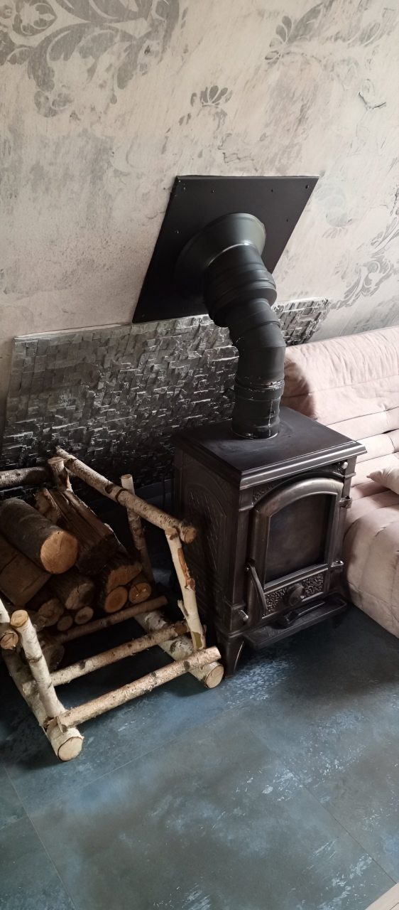 Мини-дом (А-фрейм Лес), А-фрейм Состояния Хаус Лес