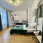 Квартира (Стильная квартира в центре Петербурга), Апартаменты На 4-й Советской