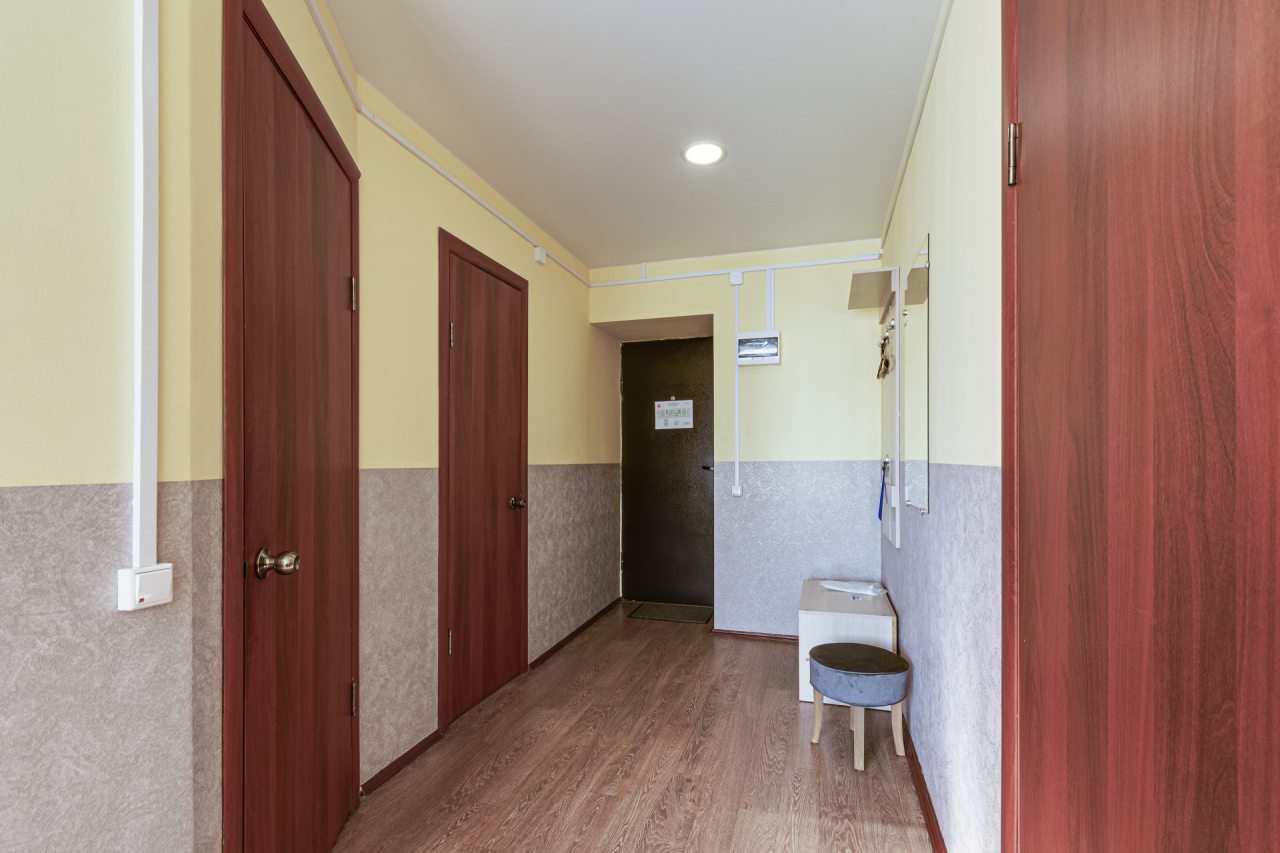 Апартаменты (Квартира на Байкальской 407), Апартаменты Соколов
