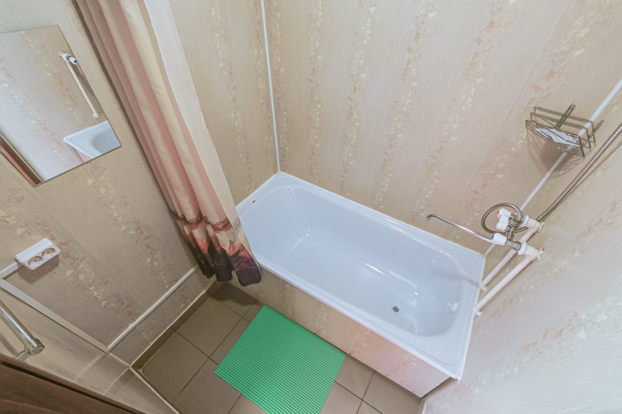Апартаменты (Квартира на Байкальской 407), Апартаменты Соколов