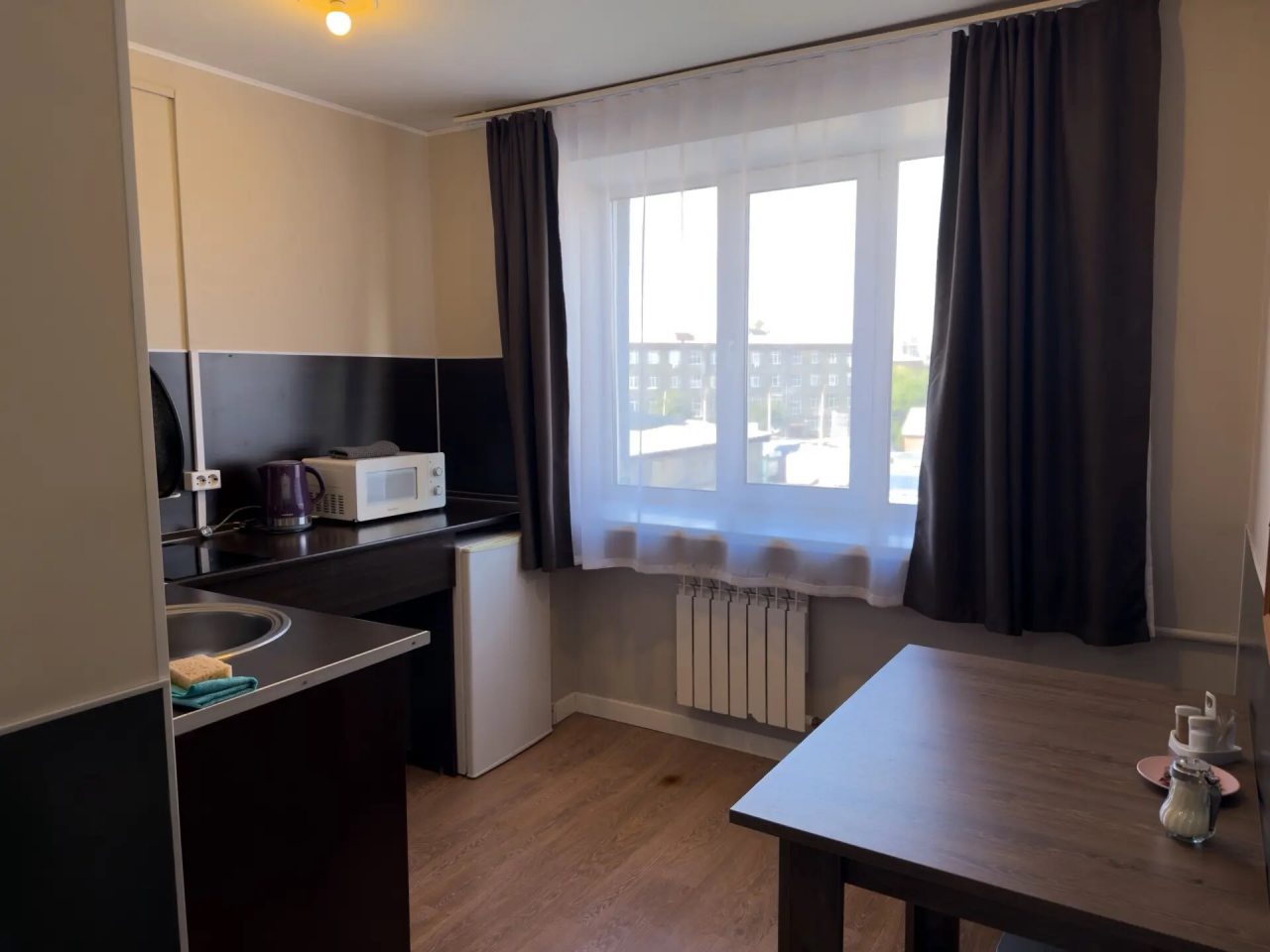 Апартаменты (Квартира на Байкальской 412), Апартаменты Соколов