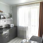 Апартаменты (Янтарный Закат), Апартаменты СТОП.СНЯТО. Янтарный закат