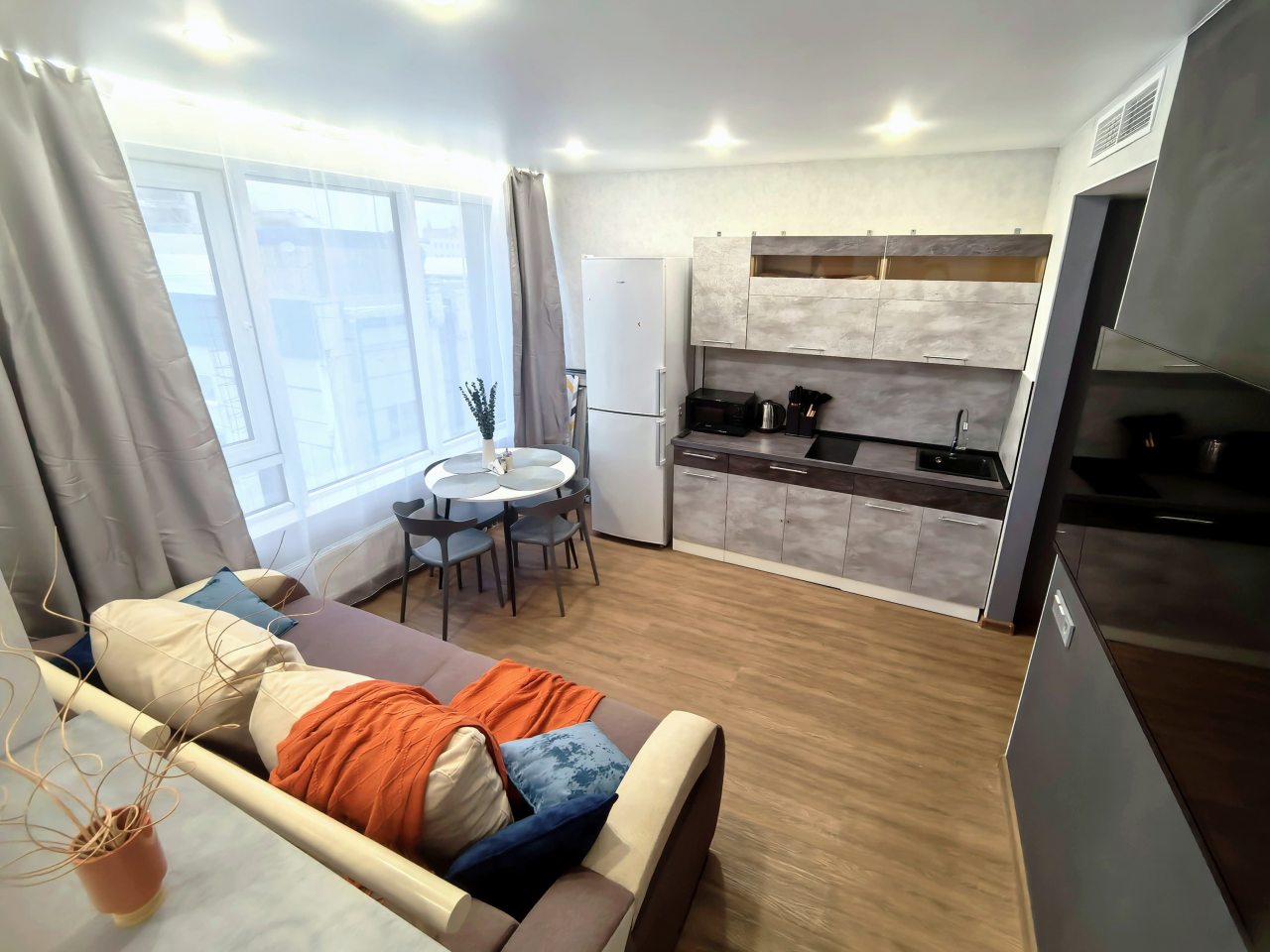 Семейный (Студия у Центрального рынка — Liberty Sity Apartments), Апартаменты Liberty Sity на Ибрагимова