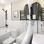 Трёхместный и более (У ЖД вокзала — Liberty Sity Apartments), Апартаменты Liberty Sity на Ибрагимова