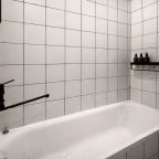 Трёхместный и более (У ЖД вокзала — Liberty Sity Apartments), Апартаменты Liberty Sity на Ибрагимова