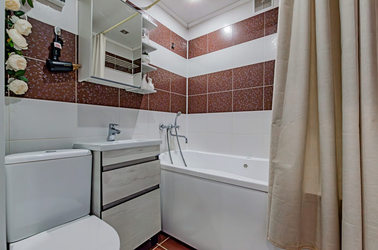 Четырехместный (В центре у метро Козья Слобода — Liberty Sity Apartments), Апартаменты Liberty Sity на Бондаренко