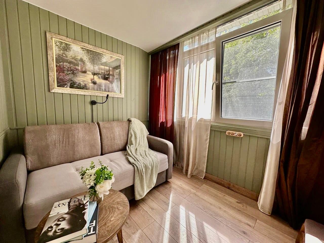 Квартира (С лоджией), Апартаменты Sun City Apartments на Красноармейской 4