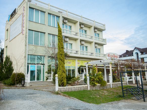 Отель Парус