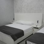 Апартаменты (Трехместные 103), Апартаменты На улице Светлой