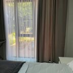 Апартаменты (Трехместные 302), Апартаменты На улице Светлой
