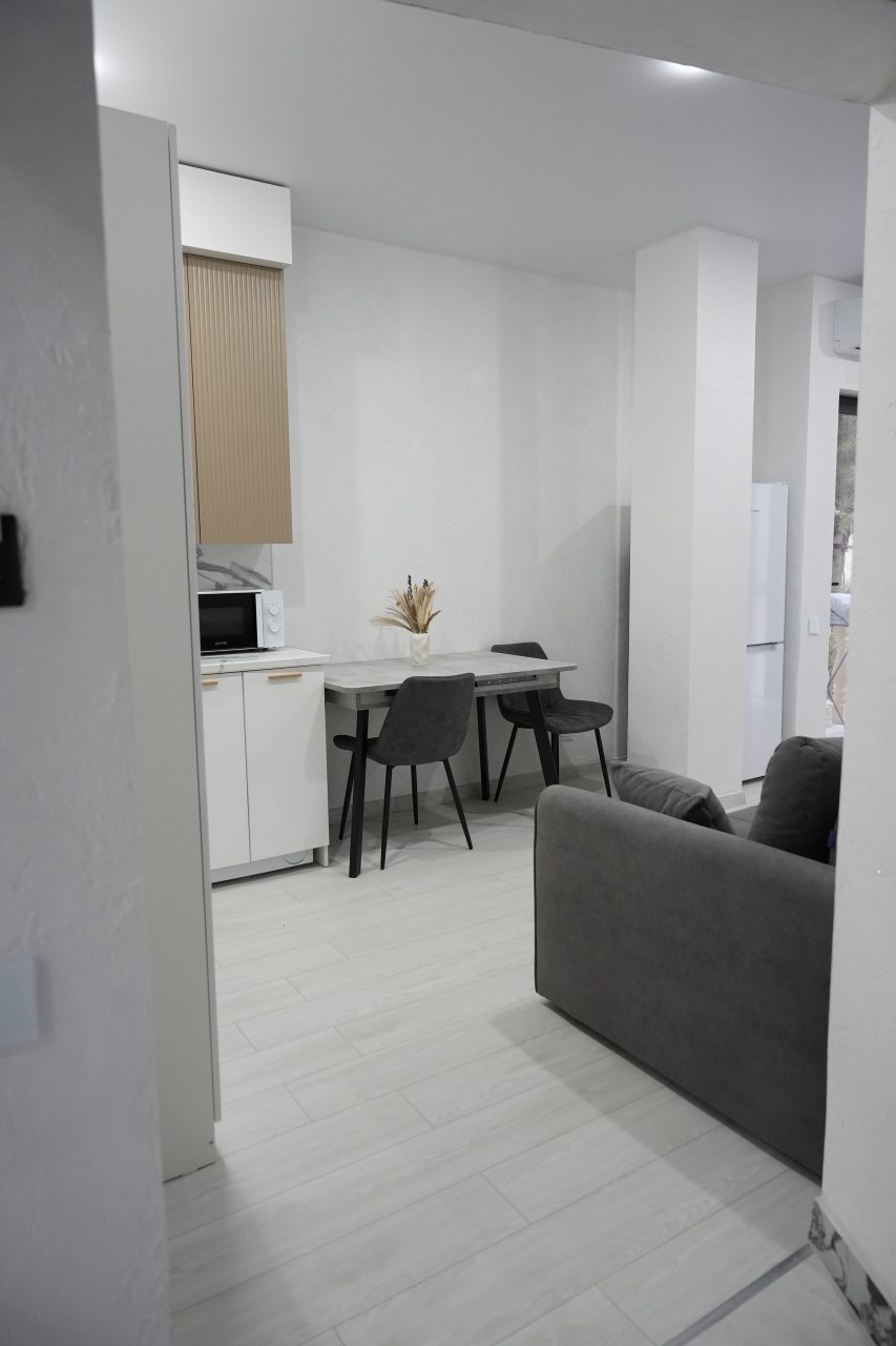 Апартаменты (Трехместные 302), Апартаменты На улице Светлой