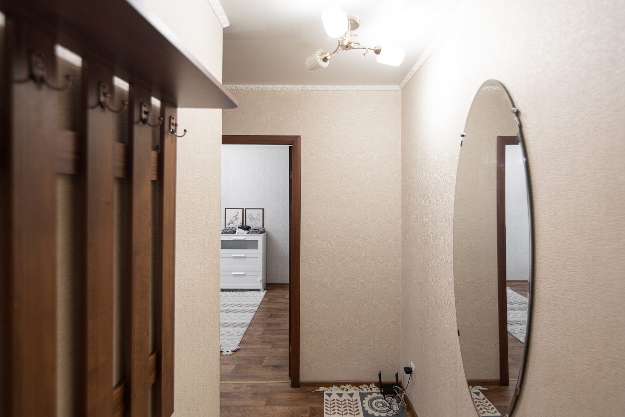 Апартаменты (В гостях у бабушки), Апартаменты KEY2HOME на Троицкой