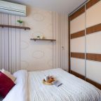 Восьмиместный (Прага), Апартаменты Life Apartments Прага
