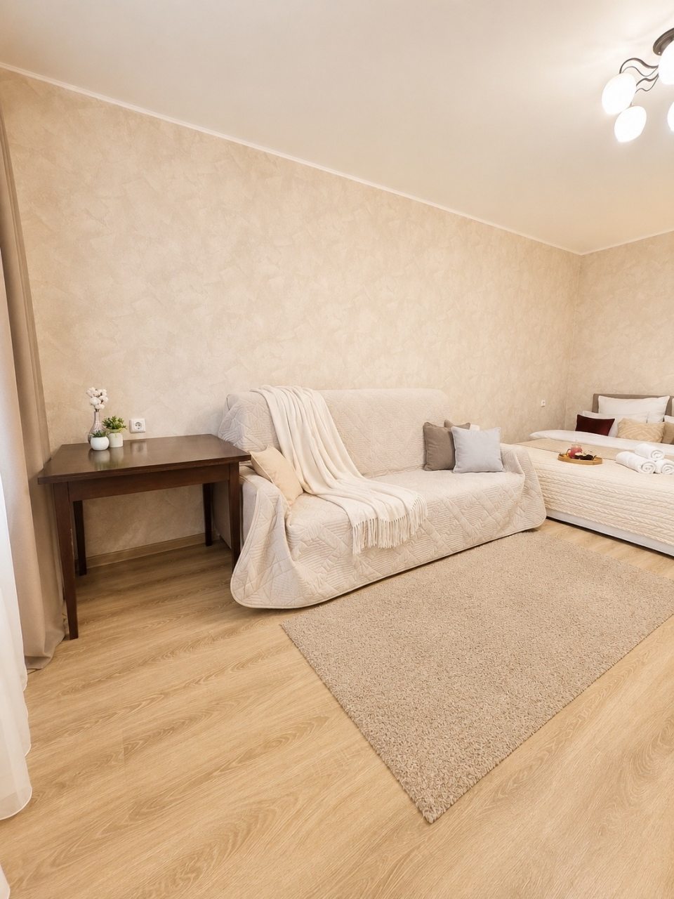 Семейный (Лион), Апартаменты Life Apartments Лион