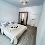 Шестиместный (Ясный берег 33, 1 этаж), Апартаменты HOME Ясный берег 33