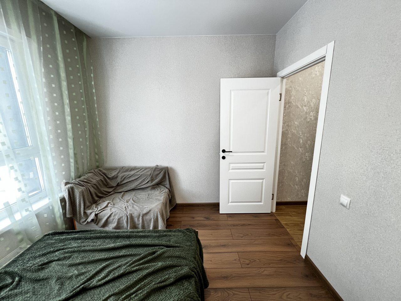 Шестиместный (Ясный берег 33, 5 этаж), Апартаменты HOME Ясный берег 33