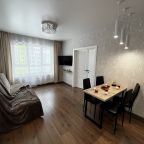 Шестиместный (Ясный берег 33, 5 этаж), Апартаменты HOME Ясный берег 33