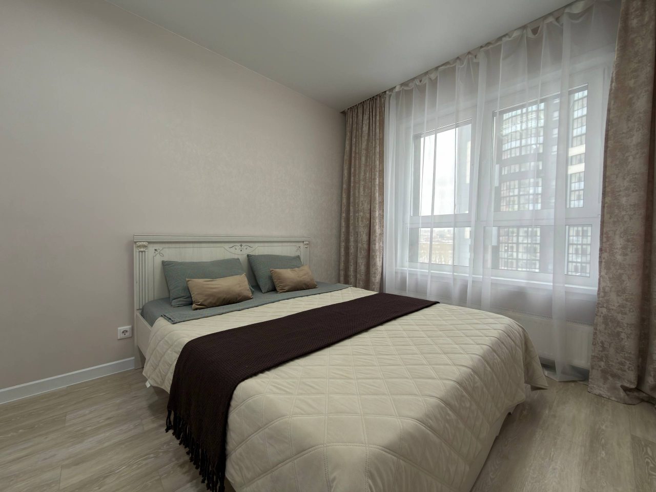 Шестиместный (Ясный берег 33, 9 этаж), Апартаменты HOME Ясный берег 33