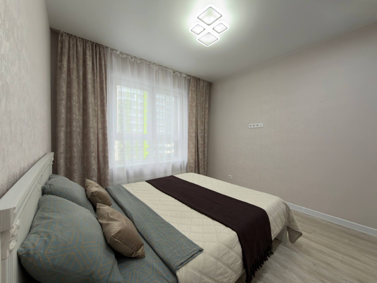 Шестиместный (Ясный берег 33, 9 этаж), Апартаменты HOME Ясный берег 33