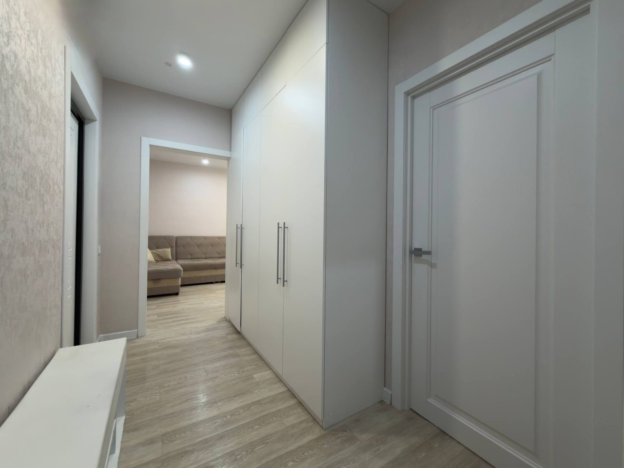 Шестиместный (Ясный берег 33, 9 этаж), Апартаменты HOME Ясный берег 33