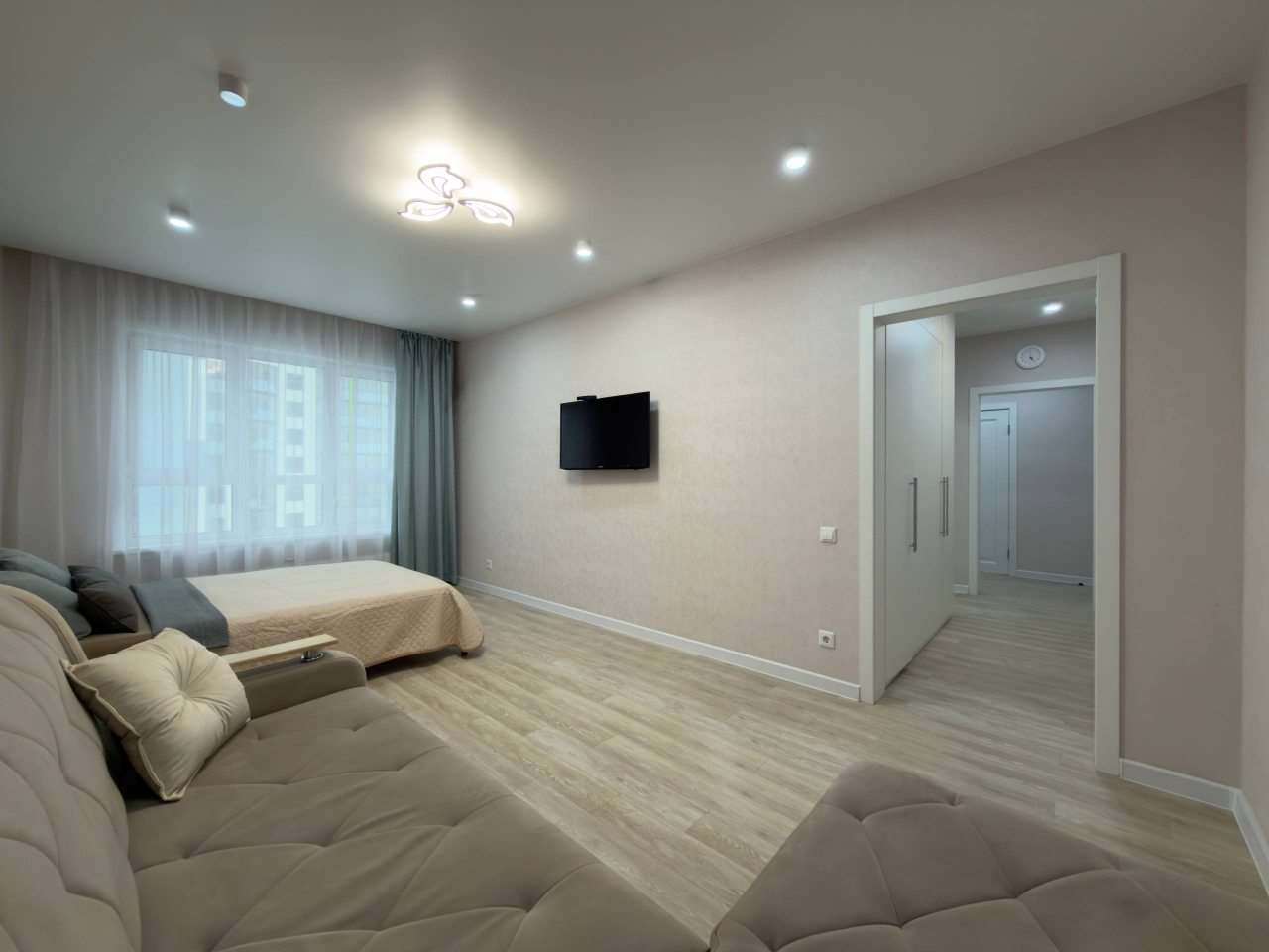 Шестиместный (Ясный берег 33, 9 этаж), Апартаменты HOME Ясный берег 33