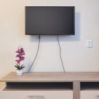 Четырехместный (В центре — Liberty Sity Apartments), Апартаменты Liberty Sity Apartments на Зорге