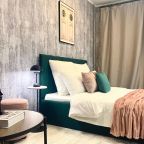 Четырехместный (У Гостиного двора — Liberty Sity Apartments), Апартаменты Liberty Sity Apartments на Революционной 14