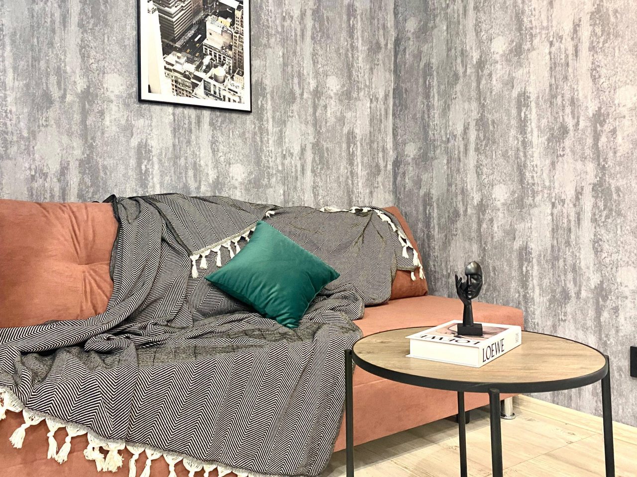 Четырехместный (У Гостиного двора — Liberty Sity Apartments), Апартаменты Liberty Sity Apartments на Революционной 14