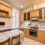 Апартаменты (На Коломенской), Апартаменты На Коломенской улице