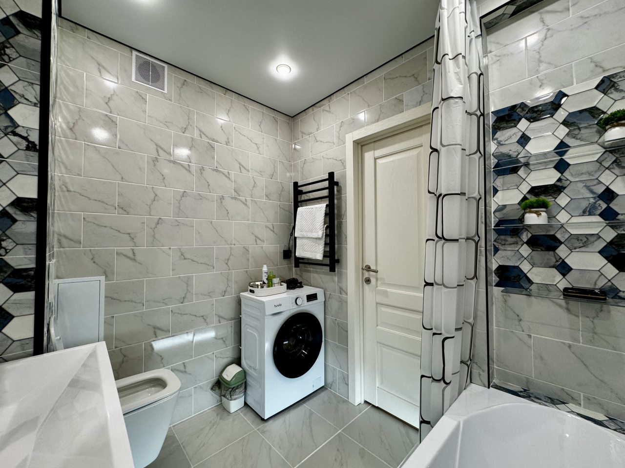 Полулюкс (Квартира 1-к. 42 м². «Изумрудная»), Апартаменты На Красных Партизан
