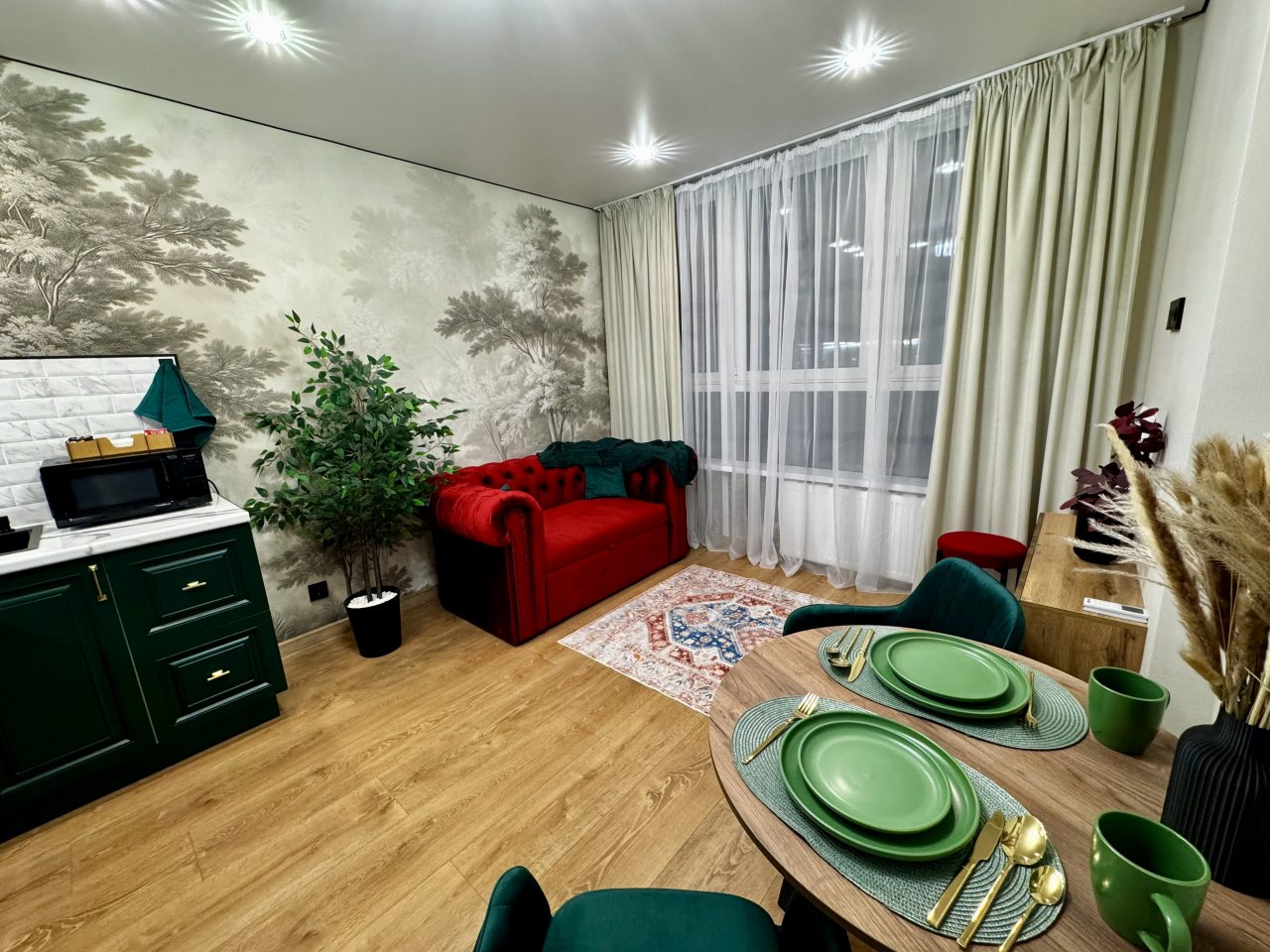 Полулюкс (Квартира 1-к. 42 м². «Изумрудная»), Апартаменты На Красных Партизан