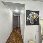 Шестиместный (SunSet Шиповник 2-х комнатная квартира), Апартаменты SunSet на 2-ой Оранжерейной