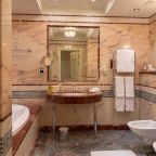 Люкс (С балконом), Гостиница Талион коллекция