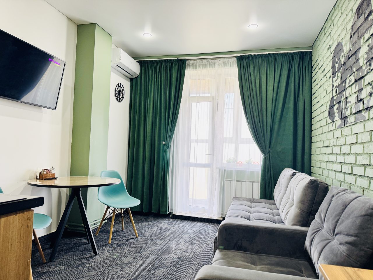 Трёхместный и более (Апартаменты 2), Апарт-отель Лофты