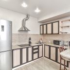 Трёхместный и более (По ул.Комсомольская 373 Б), Апартаменты Евродвушка на юге города