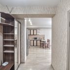 Трёхместный и более (По ул.Комсомольская 373 Б), Апартаменты Евродвушка на юге города