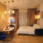 Апартаменты (Квартира с изолированной спальней 30 м², 2 кровати), Апартаменты Близко.Стрешнево