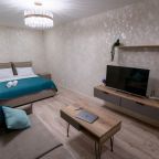 Апартаменты (На Марата 31), Апартаменты Hedonism Aparts на Марата 31