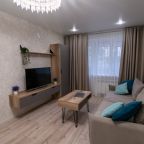 Апартаменты (На Марата 31), Апартаменты Hedonism Aparts на Марата 31