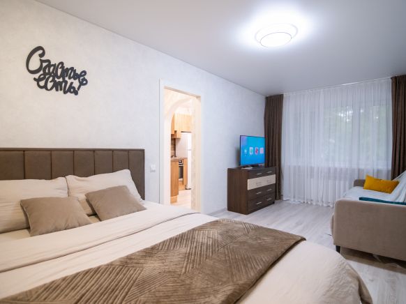 Апартаменты Hedonism Aparts на Циолковского 2В