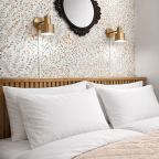 Апартаменты (ApartMari Атмосферные апартаменты рядом с островом Канта и Рыбной деревней), Апартаменты ApartMari на Генерала Павлова 8