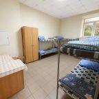Восьмиместный (Спальное место в общем 8-местном женском номере с окном), Хостел Гарант
