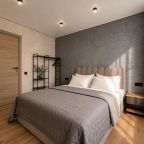 Апартаменты (ApartMari Стильная 3-комнатная квартира в центре Калининграда возле острова Канта), Апартаменты ApartMari на Октябрьской 27