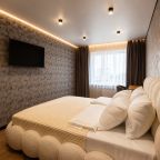 Апартаменты (ApartMari Стильная 3-комнатная квартира в центре Калининграда возле острова Канта), Апартаменты ApartMari на Октябрьской 27