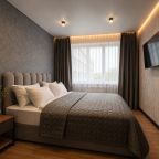 Апартаменты (ApartMari Стильная 3-комнатная квартира в центре Калининграда возле острова Канта), Апартаменты ApartMari на Октябрьской 27