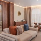 Делюкс (Представительский люкс 5*), Отель Aura City Hotel
