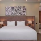 Делюкс (Представительский люкс 5*), Отель Aura City Hotel
