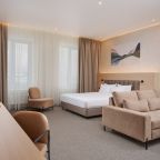 Полулюкс (Полулюкс 5*), Отель Aura City Hotel