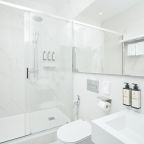 Полулюкс (Полулюкс 5*), Отель Aura City Hotel