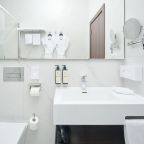 Полулюкс (Полулюкс 5*), Отель Aura City Hotel